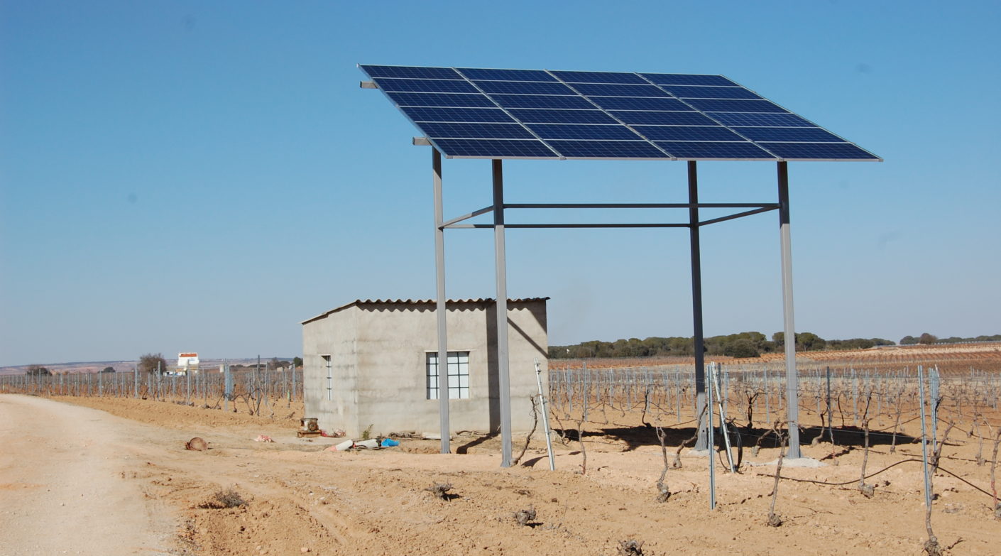 INSTALACIÓN BOMBEO SOLAR 5 C.V EN CIUDAD REAL