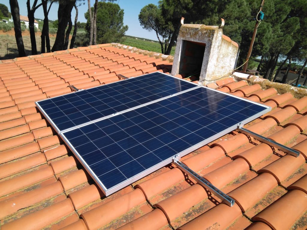 Instalación Fotovoltaica Chalet