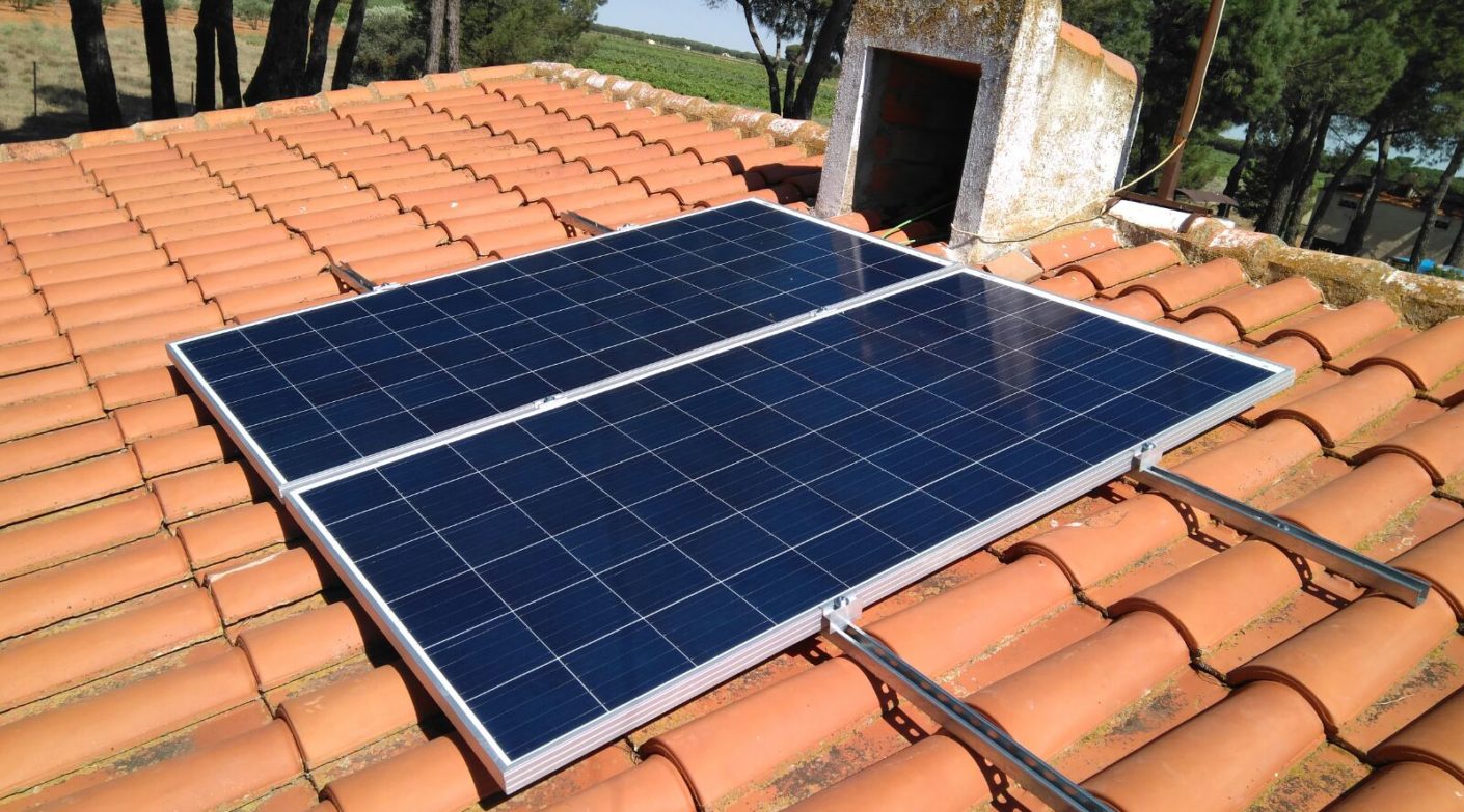 Instalación Fotovoltaica Chalet