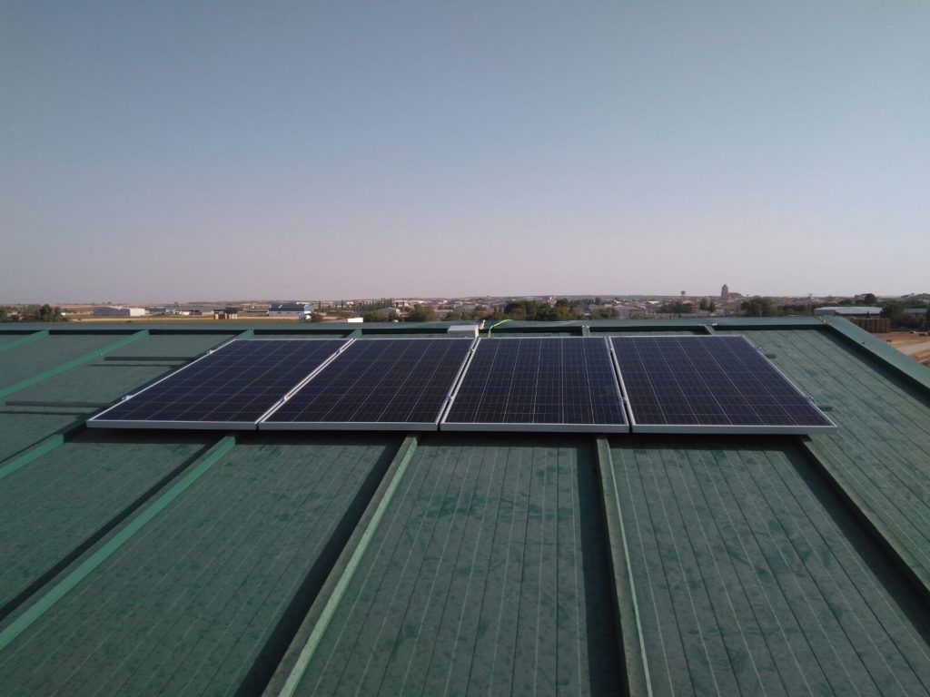 Instalación Fotovoltaica Para Nave Almacén de Ajos